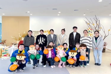 以一份温暖 换一身星光——k1体育团委与曹桥行知幼儿园开展爱心结对活动