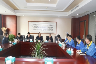 平湖市副市长管立松一行莅临k1体育慰问高端人才